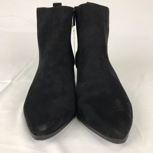 New a new day brand black valerie bootie sz 9 1/2